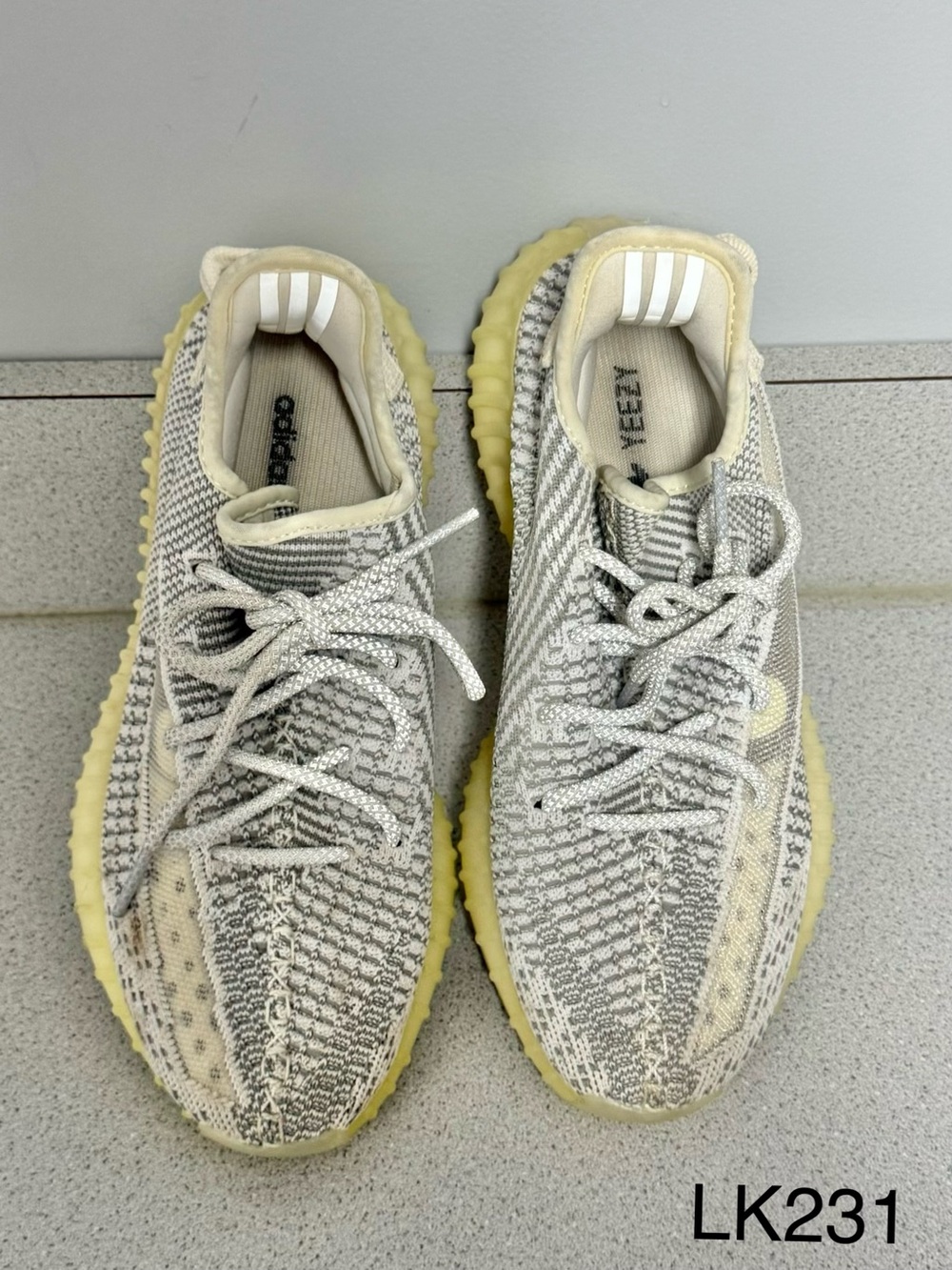 adidas Yeezy Boost 350 V2 Static Non-Reflective EF2905 Size 7.5